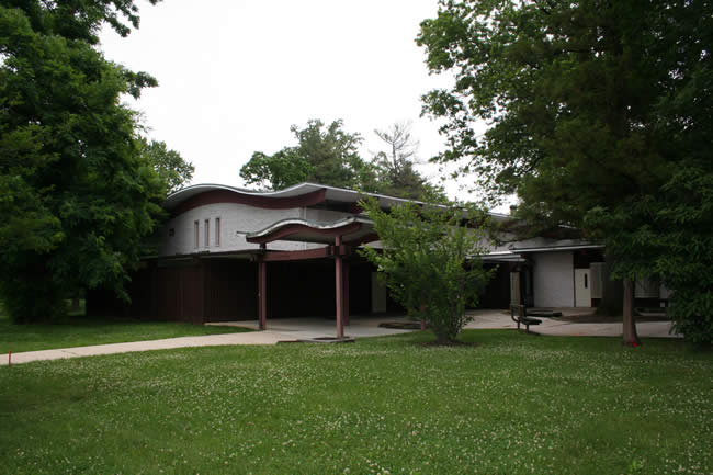 Wheaton Youth Center